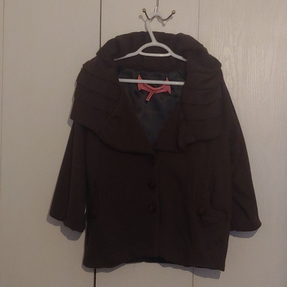 Unique Fancy Collar Green Jacket - Picture 2 of 3